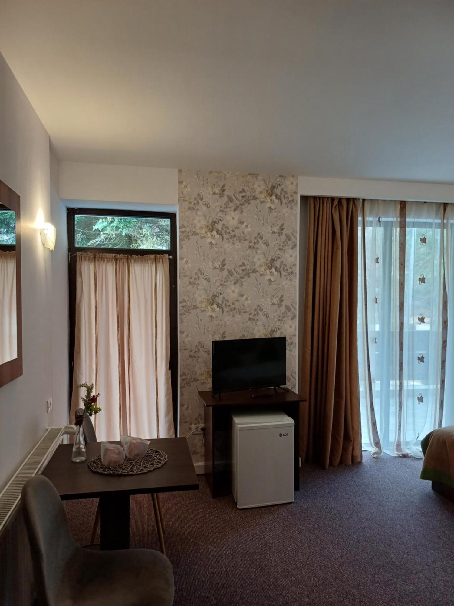 Apartamente Private A&L Sinaia Cameră foto